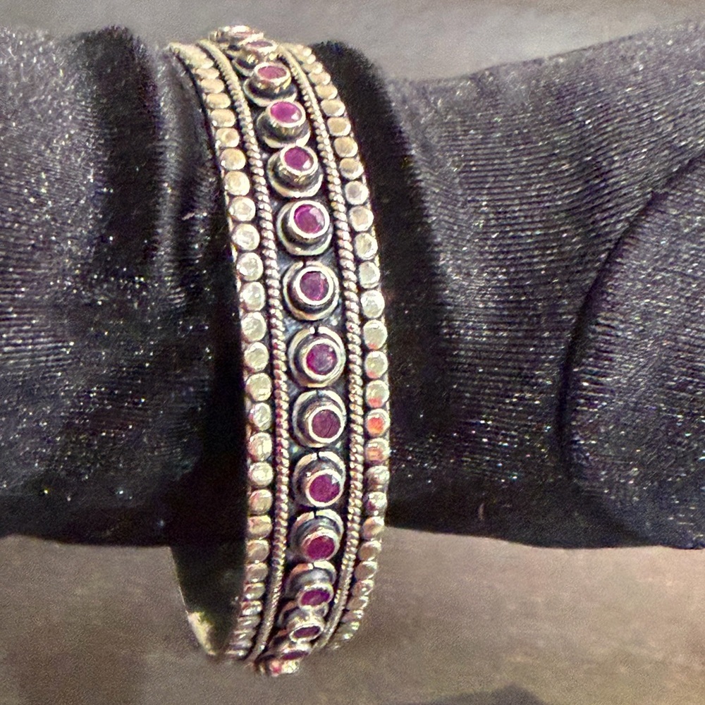 Beautiful sterling silver bracelet